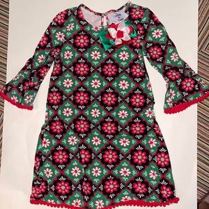 Red and green Christmas dress size 6